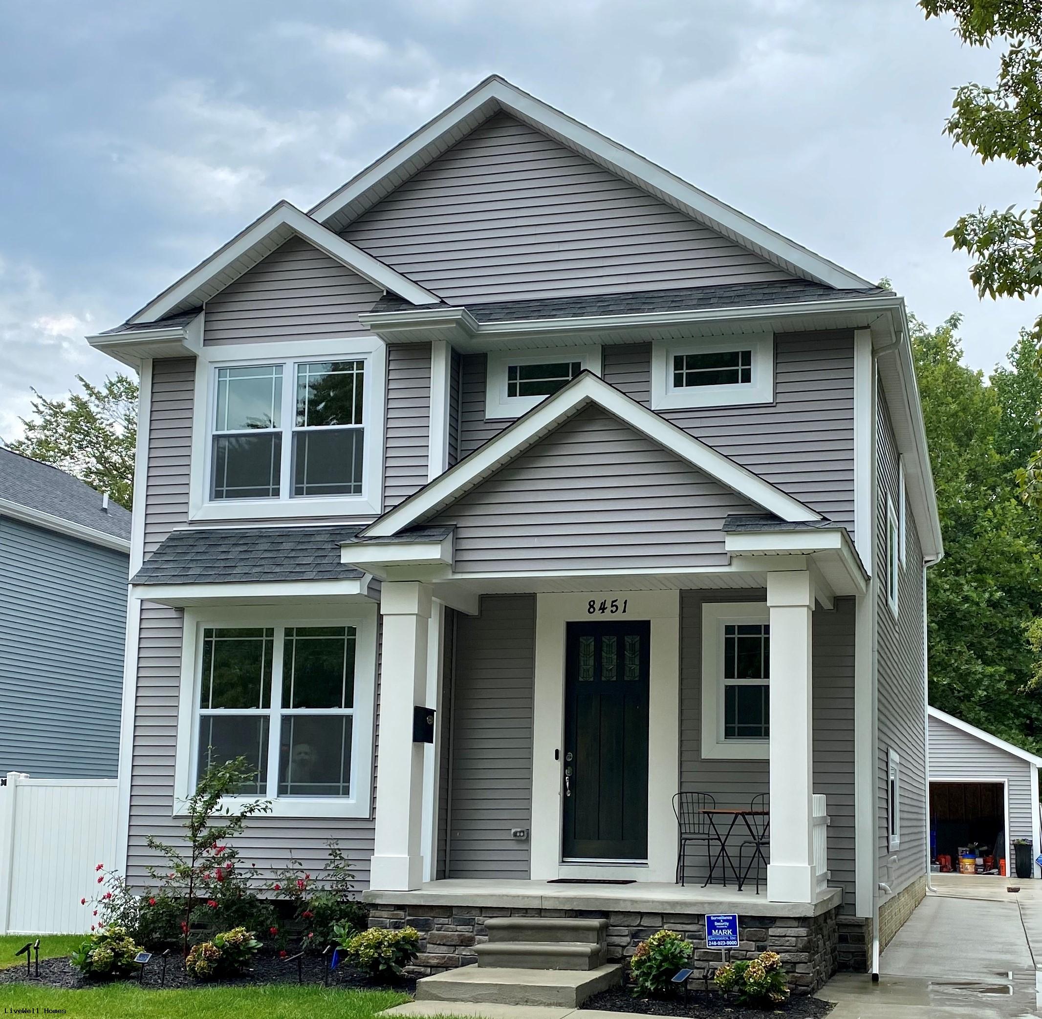 New Home Berkley Schools - 13625 Vernon